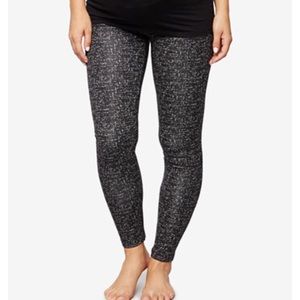 A Pea in the Pod Maternity Leggings